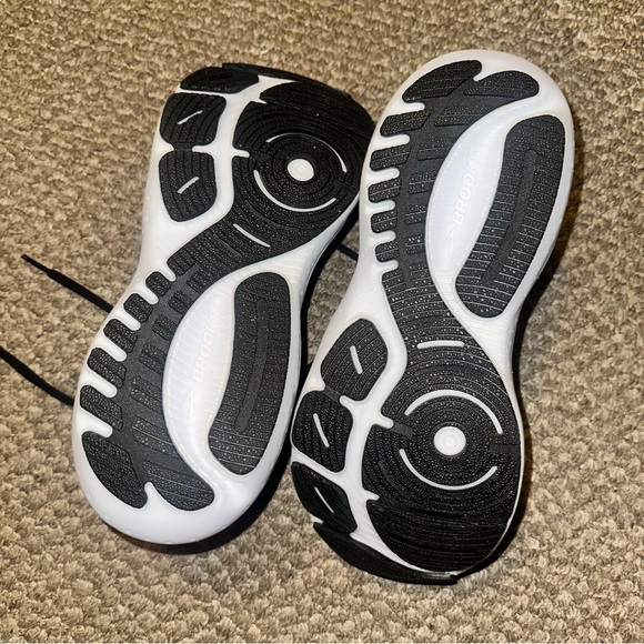 Brooks Black and White Athletic Running Shoes - Picture 2 of 4